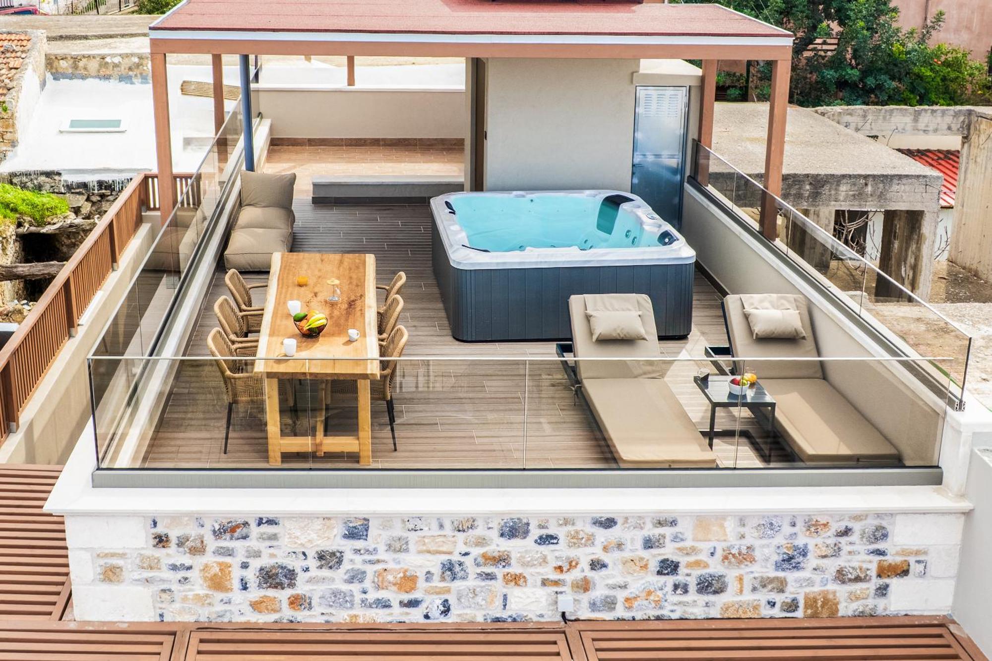 Villa Nicole - Private Pool & Rooftop Jacuzzi 헐소니소스 외부 사진
