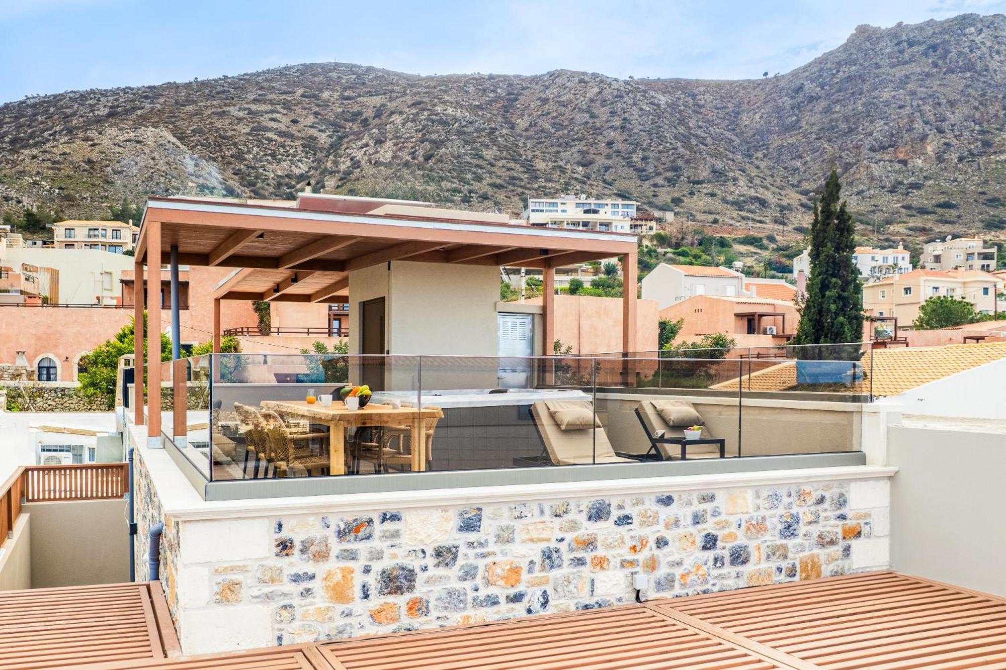 Villa Nicole - Private Pool & Rooftop Jacuzzi 헐소니소스 외부 사진
